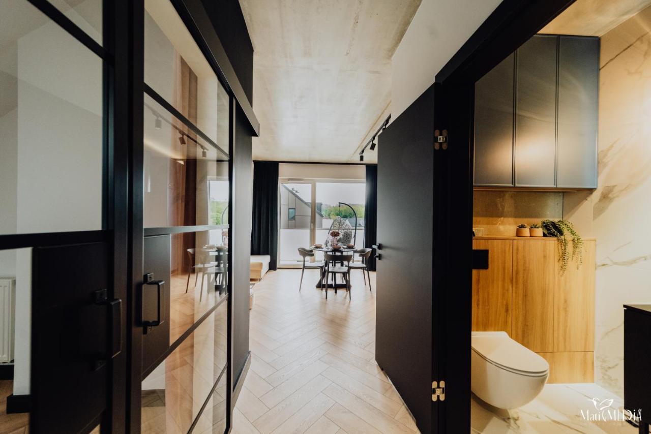 Lux 2 Cieplice Apartment